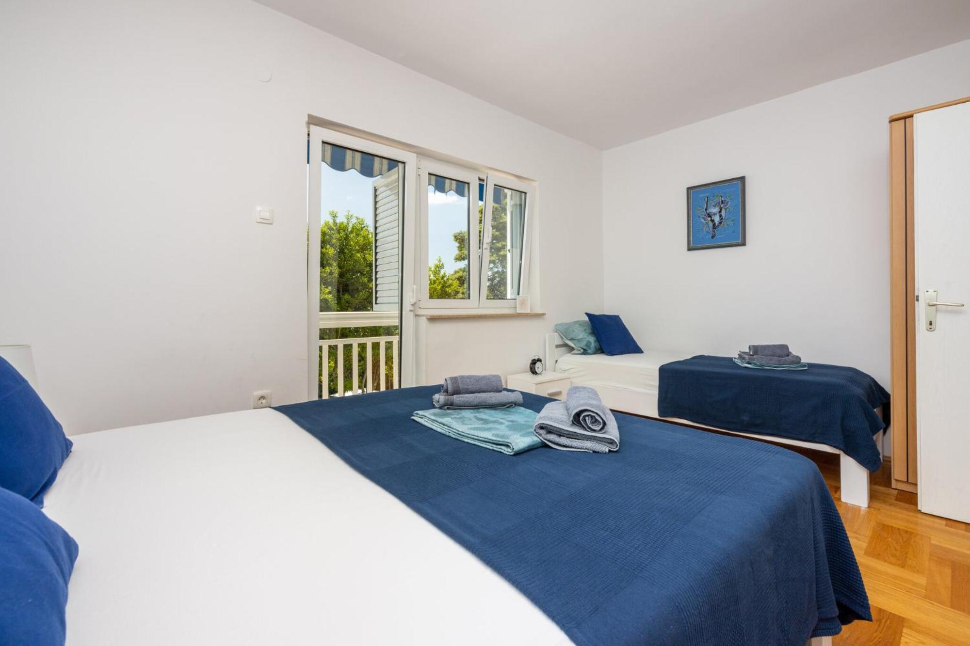 Podvezanec Apartman Dramalj Kültér fotó