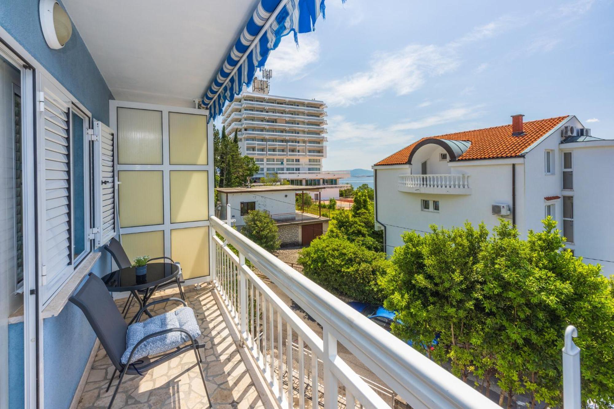 Podvezanec Apartman Dramalj Kültér fotó